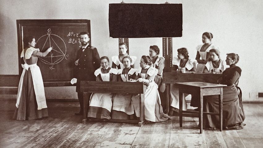 Discover 19th CENTURY RUSSIAS Social CLASSES Insightful Discover 19th CENTURY RUSSIAS Social CLASSES Insightful