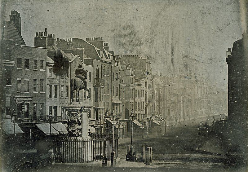 Exploring London in the 19th Century: A Glimpse into the Past