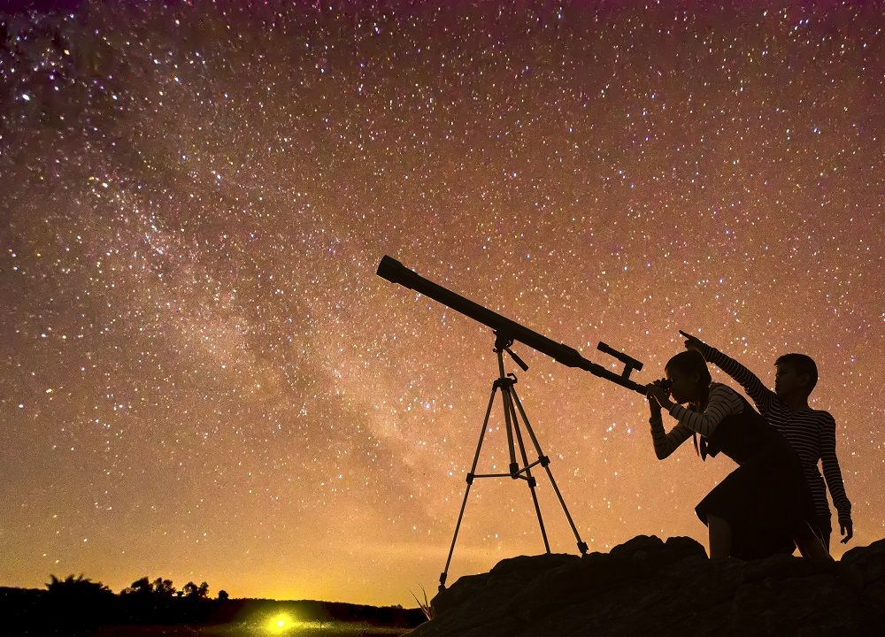 Exploring the Stars: The Marvels of 19th Century Telescopes