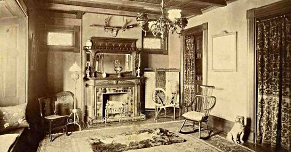 The Evolution of 19th Century Living Rooms: A Glimpse into Victorian Elegance