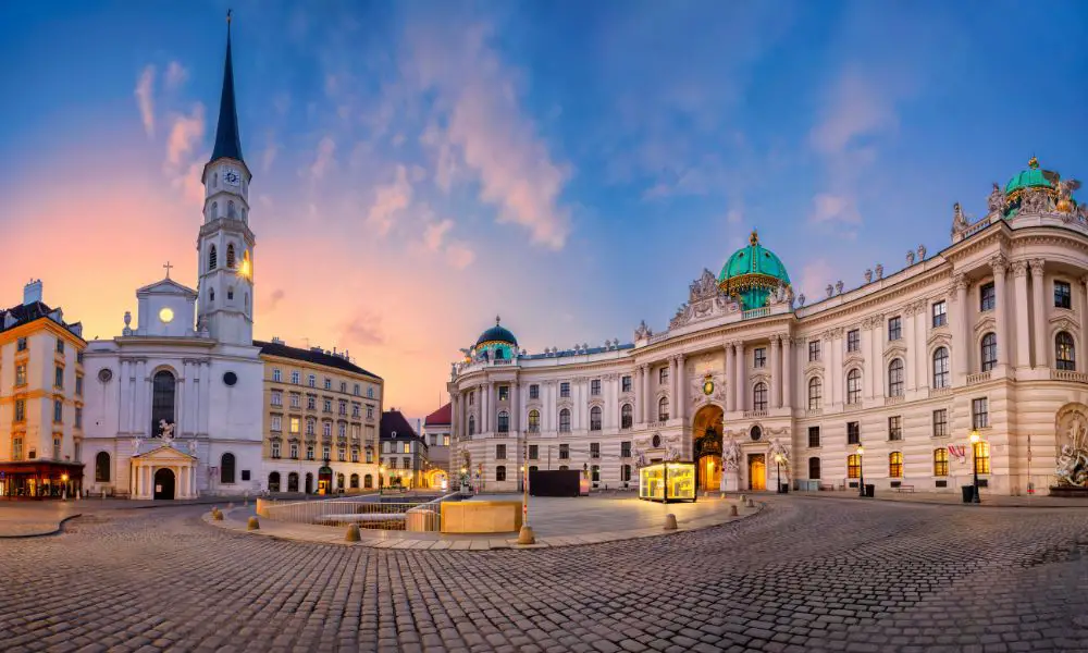 Vienna in the 19th Century: A Cultural Journey through Imperial Splendor